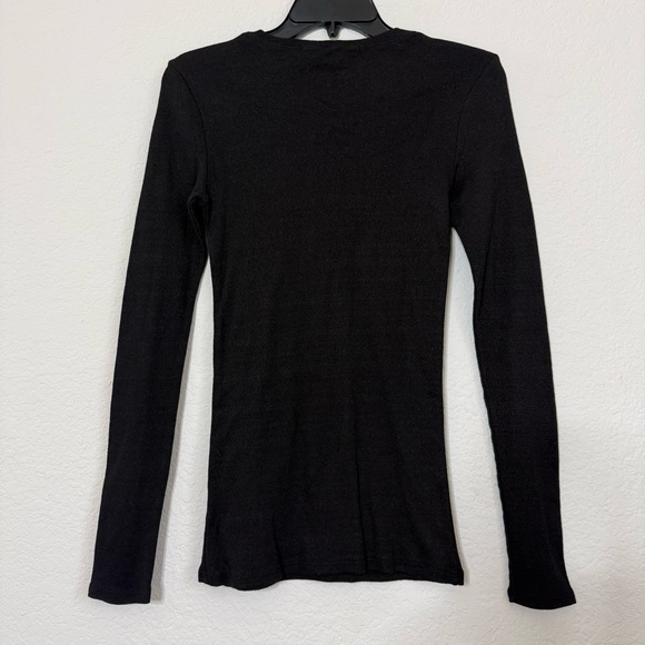 NEW Michael Stars Long Sleeve Crewneck Tee Black Size 0S
Style 0428 Shine - Picture 4 of 9